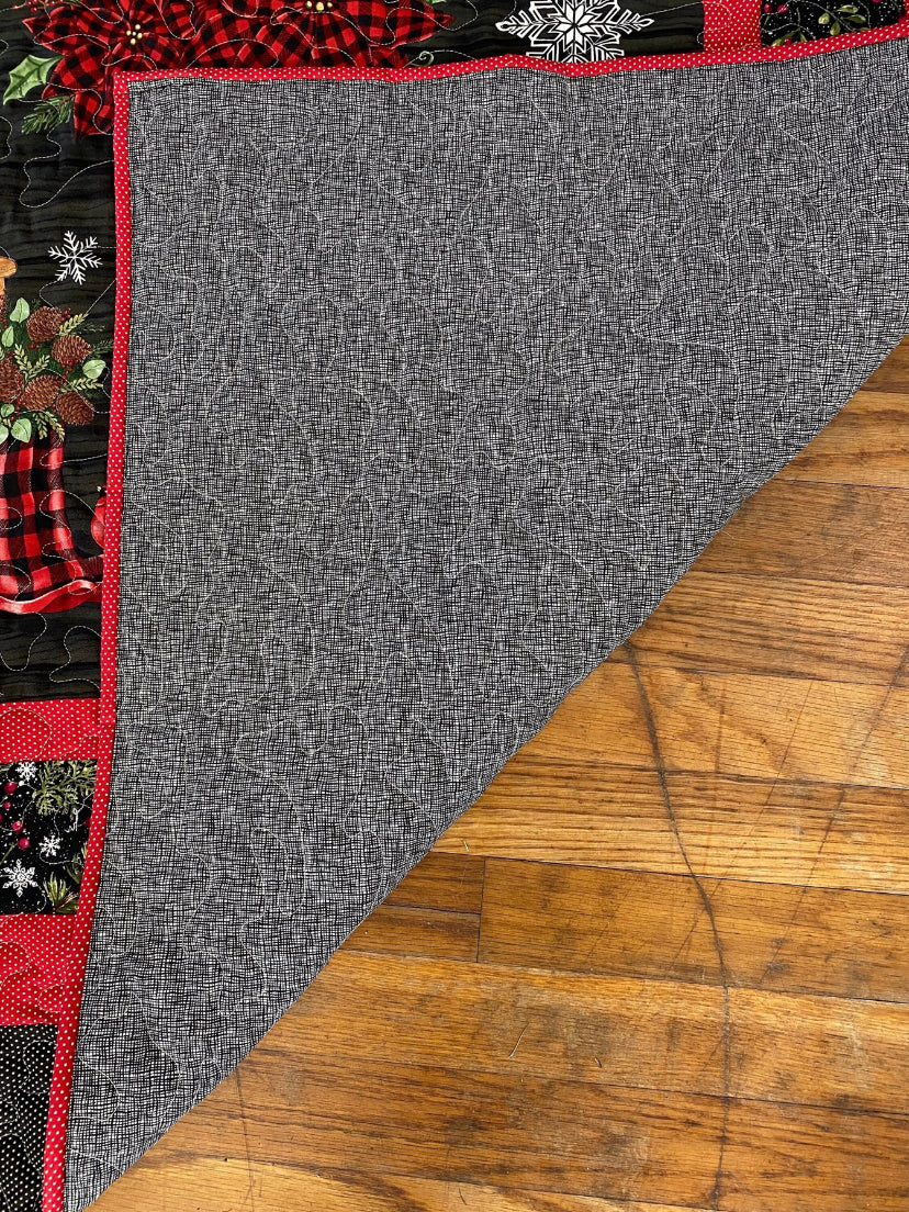Quilt. Home Sweet Holidays. Lap Quilt. Throw. Wall Hanging.