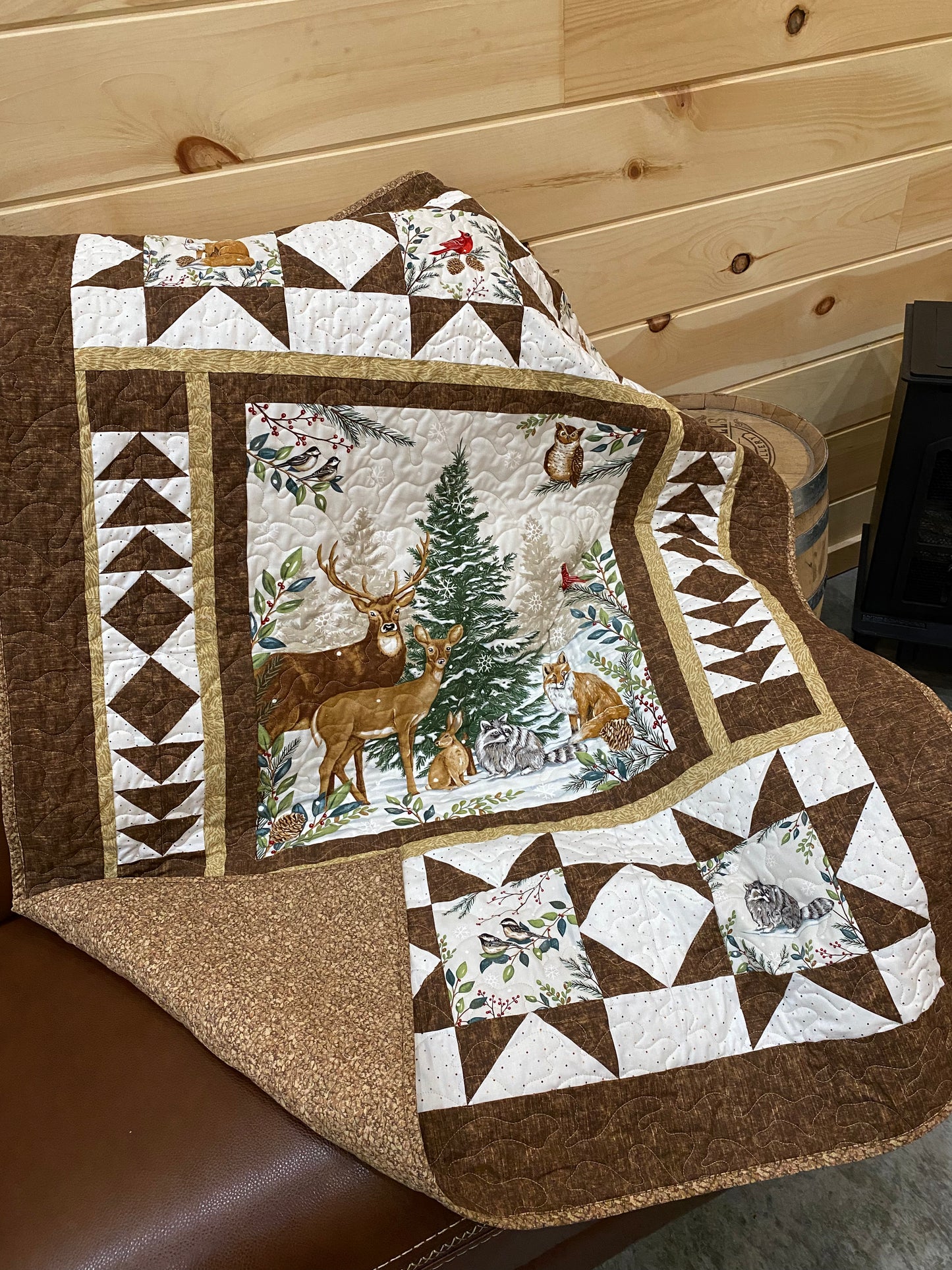 Quilt. Woodland Winter Snowy White with Star Blocks.