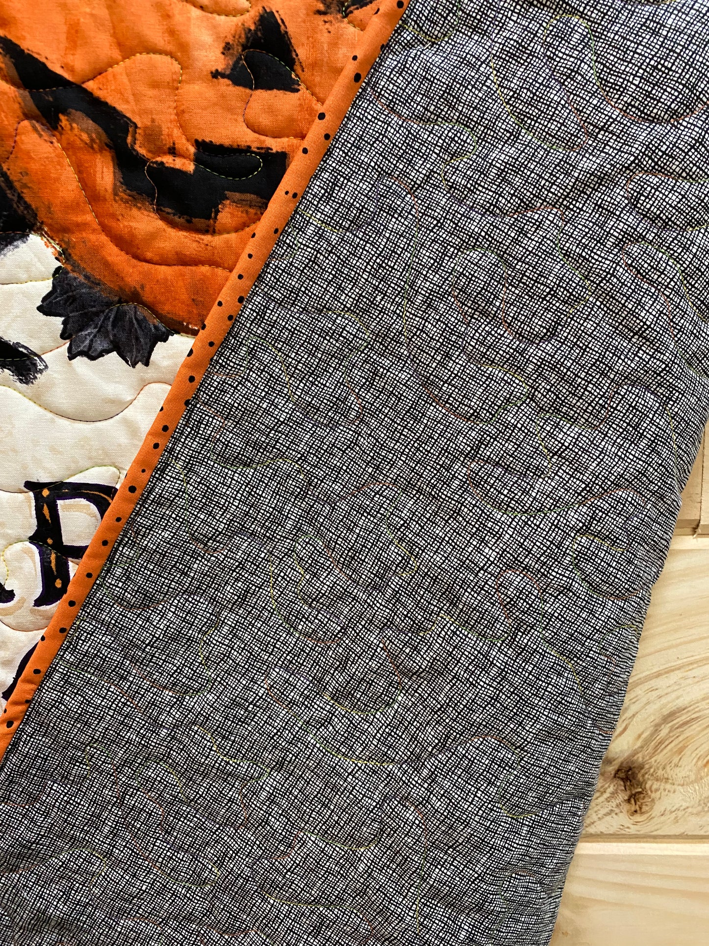 Quilt. Meow-Gical Halloween Quilt. Happy Halloween.