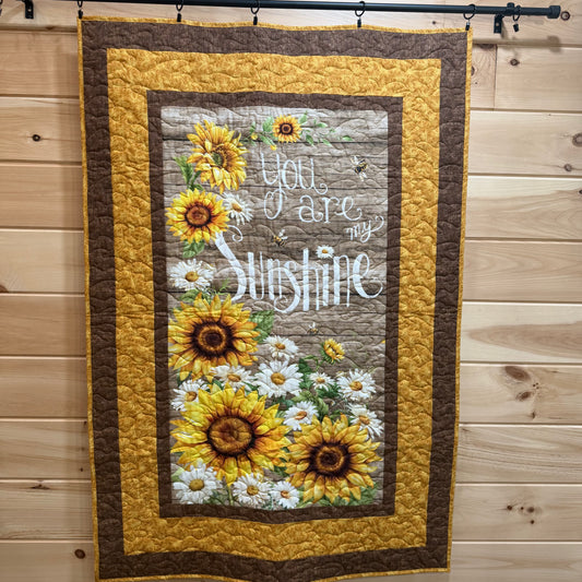 Quilt. Wall Hanging. You Are My Sunshine. Brown and Yellow.