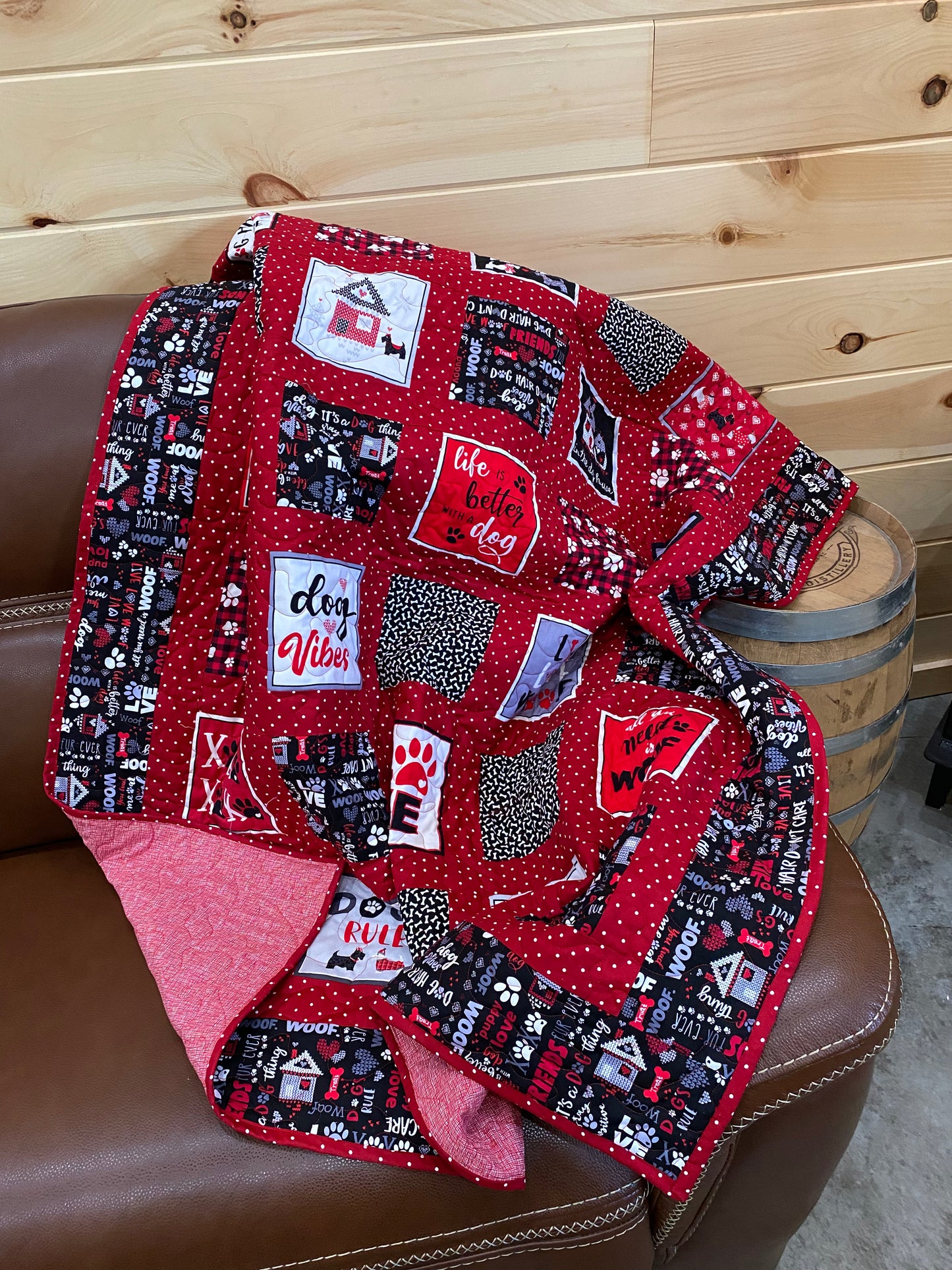 Quilt. Dog Vibes