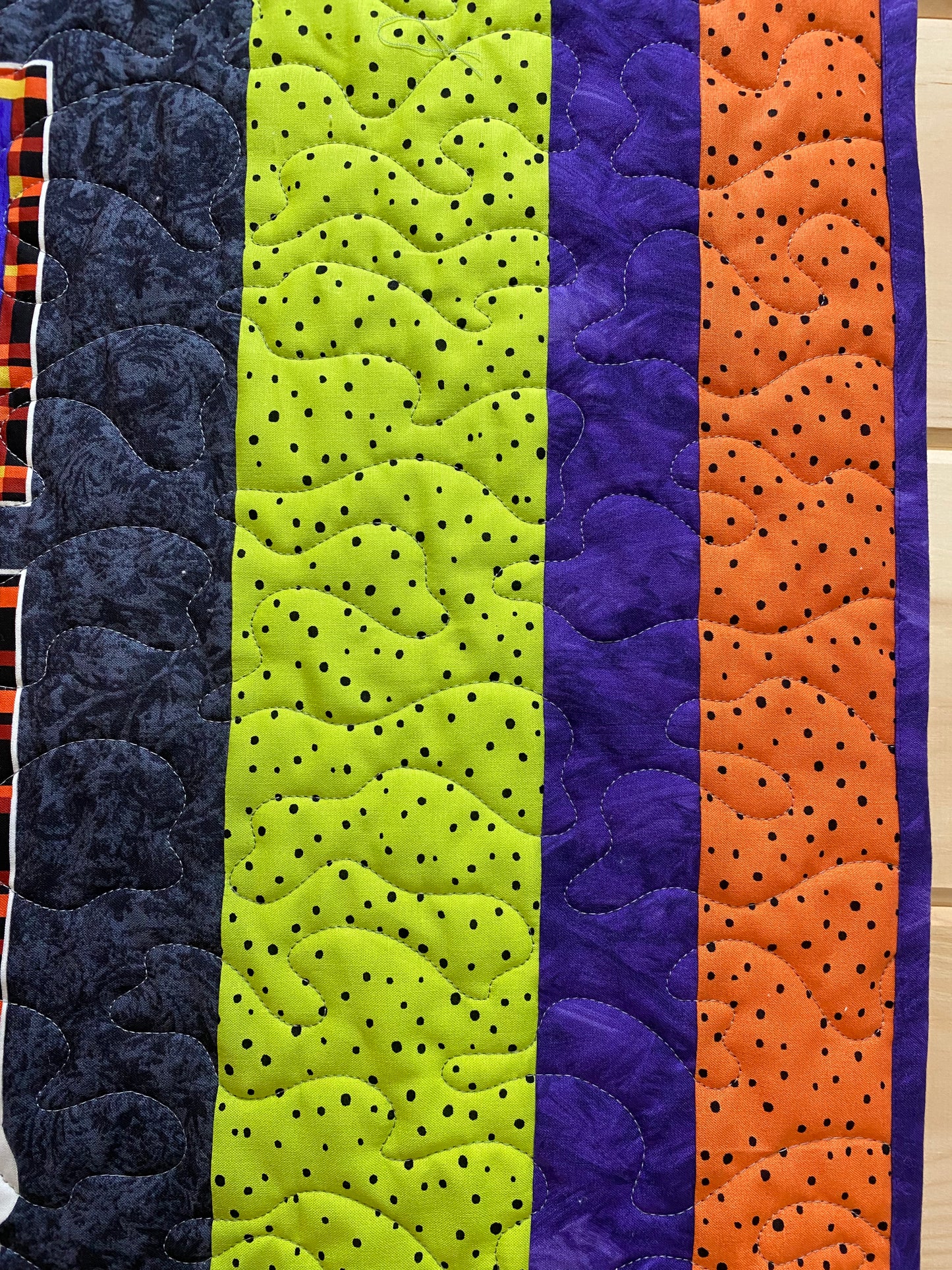 Quilt. Boo Whoo? Halloween Quilt.