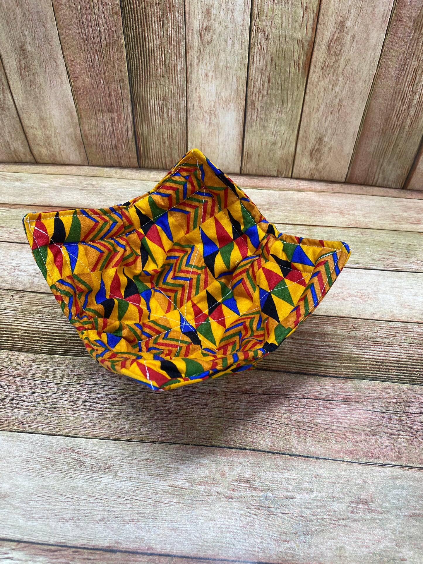 Bowl Cozy.  Geometric Design.