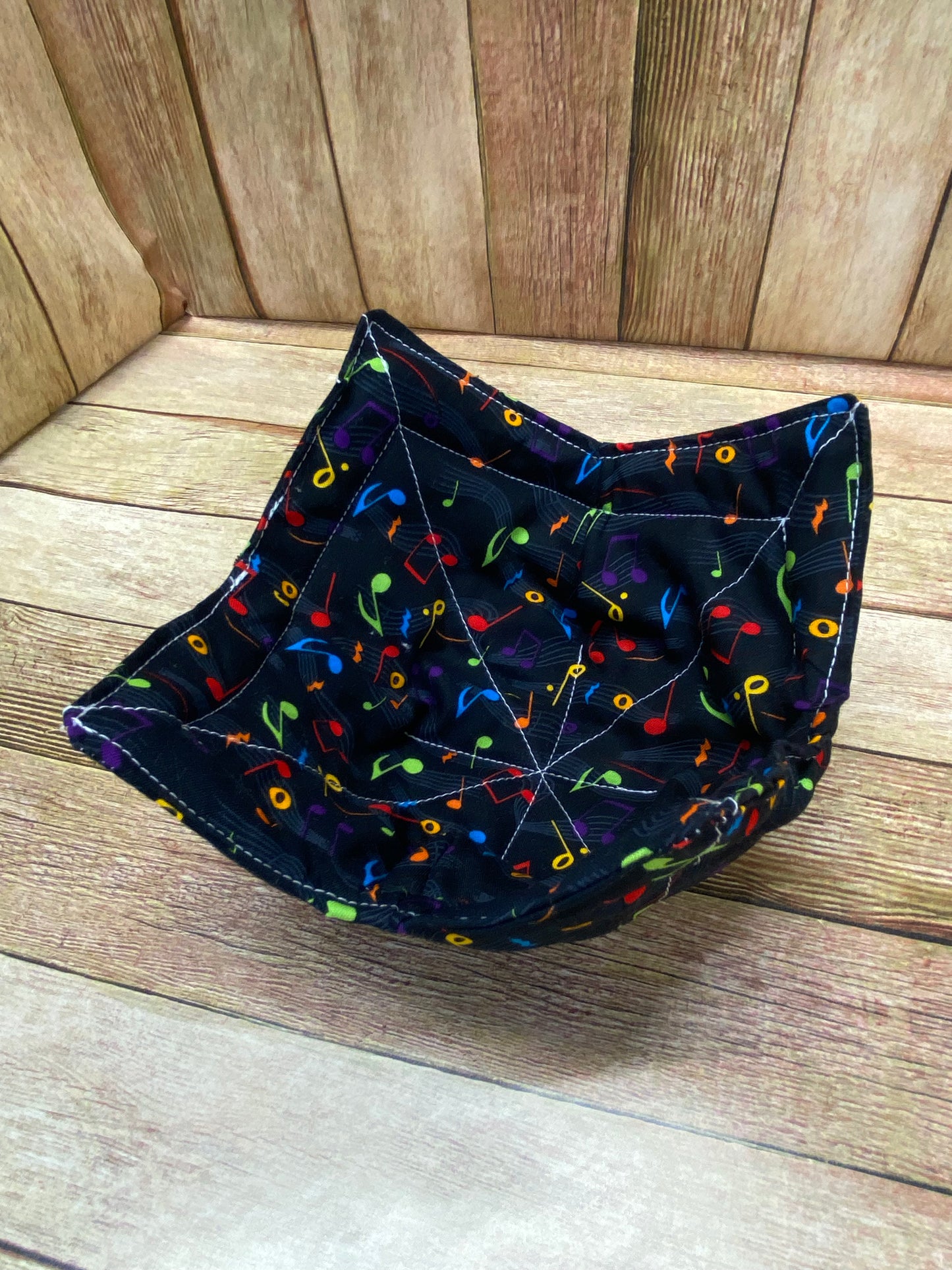 Bowl Cozy. Music Notes