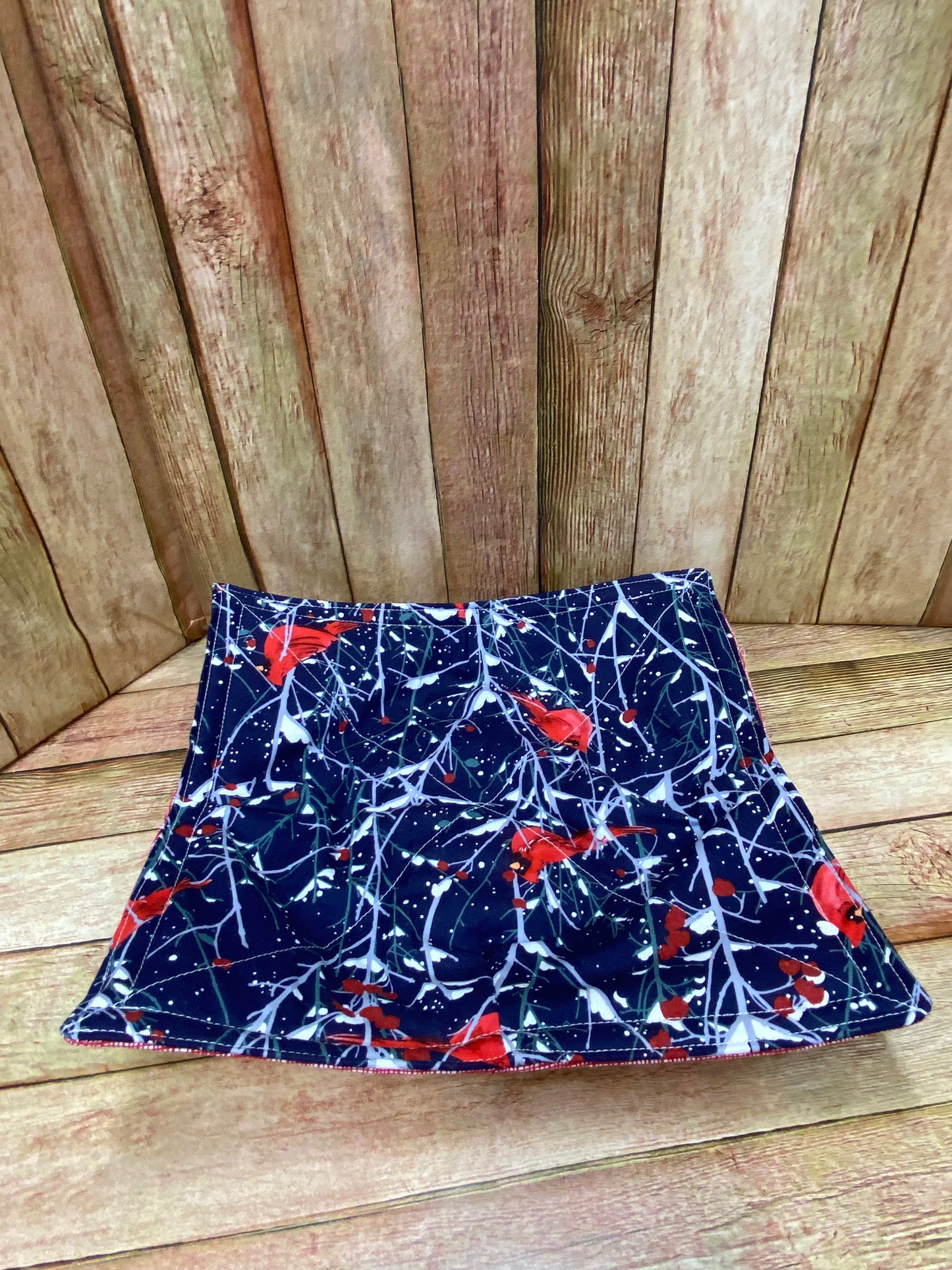 Plate Cozy. Navy Cardinals.